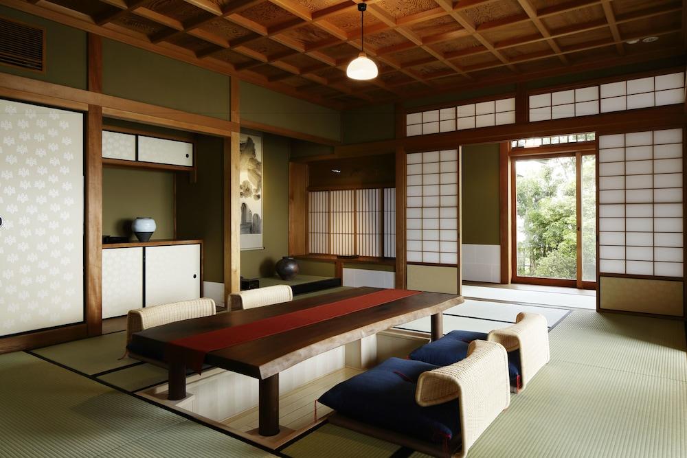 The Hiramatsu Hotels & Resorts Atami Экстерьер фото