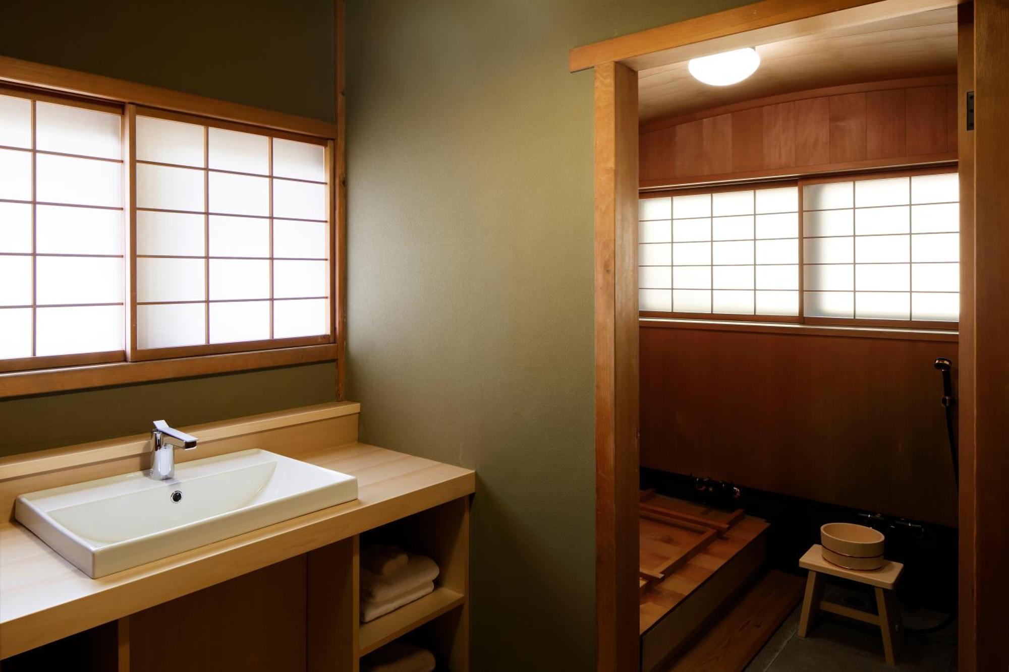 The Hiramatsu Hotels & Resorts Atami Экстерьер фото